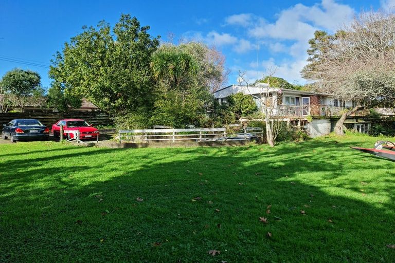 Photo of property in 13a Evans Road, Glen Eden, Auckland, 0602