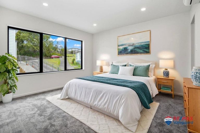 Photo of property in 7c Hewlett Road, Massey, Auckland, 0614