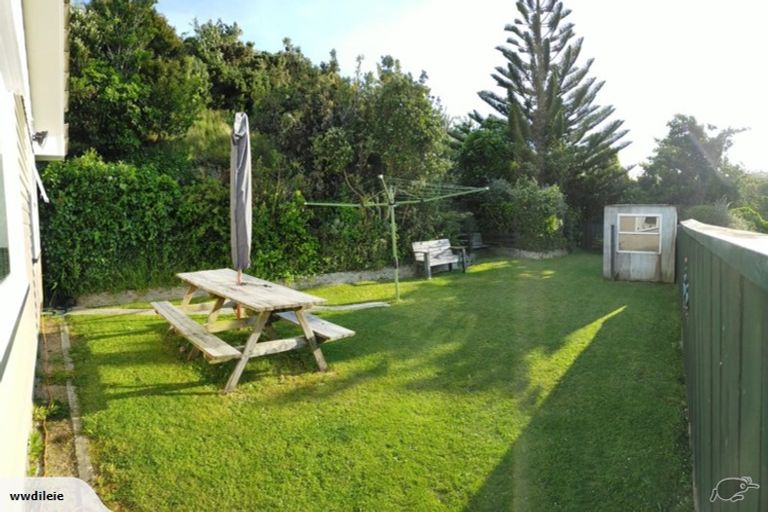 Photo of property in 199 Dowse Drive, Maungaraki, Lower Hutt, 5010