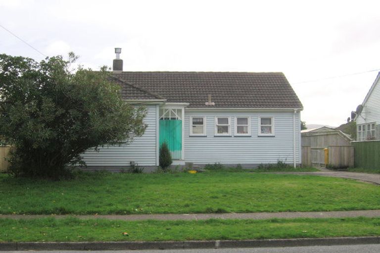 Photo of property in 30 Burcham Street, Taita, Lower Hutt, 5011