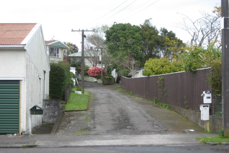 Photo of property in 24b Cowling Road, Hurdon, New Plymouth, 4310