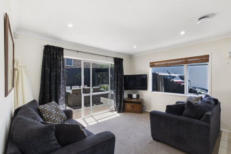 Photo of property in 23b Elliot Street, Howick, Auckland, 2014