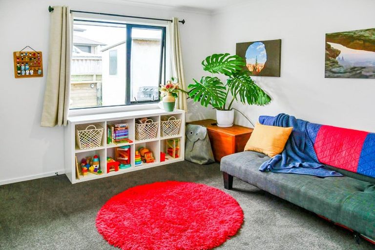 Photo of property in 1 Cedar Place, Tikipunga, Whangarei, 0112