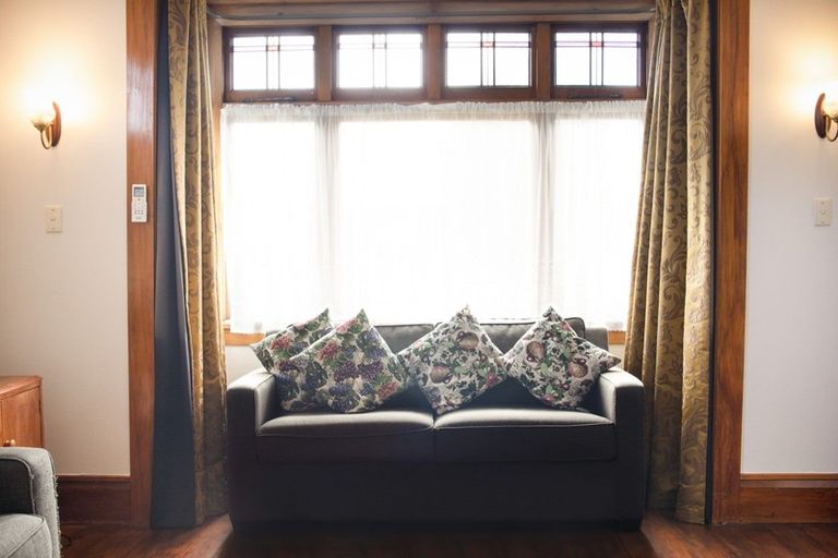 Photo of property in 2 Todd Street, Napier South, Napier, 4110