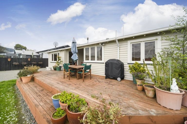 Photo of property in 8 Tawa Street, Tokomaru, Palmerston North, 4474