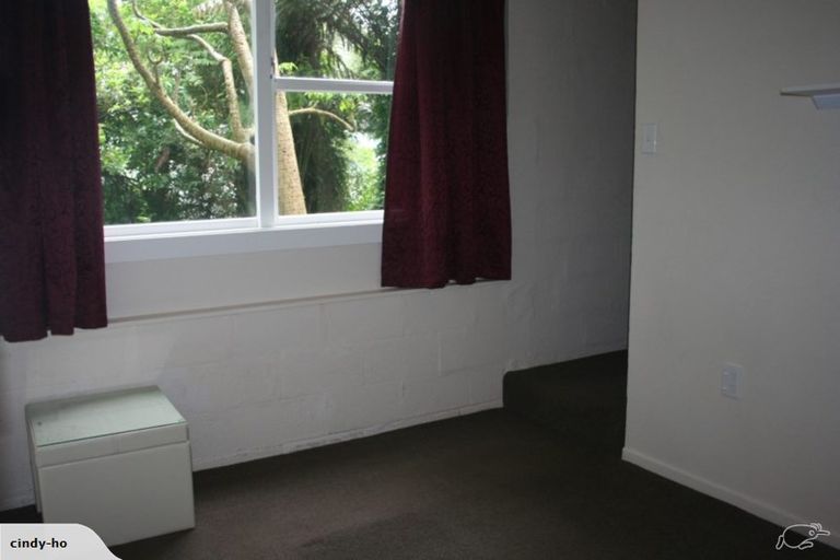 Photo of property in 1 Lynn Road, Bayview, Auckland, 0629