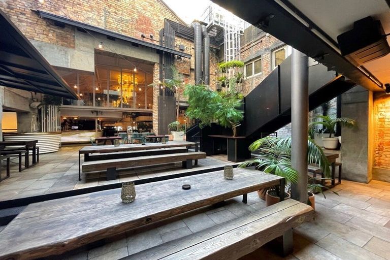 Photo of property in 44a Queen Street, Northcote Point, Auckland, 0627