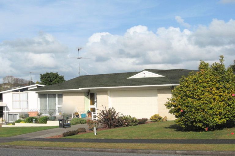 Photo of property in 8 Winslow Heights, Pahurehure, Papakura, 2113