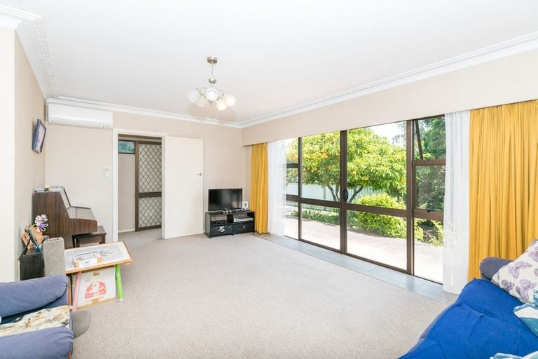 Photo of property in 56 Braid Road, St Andrews, Hamilton, 3200