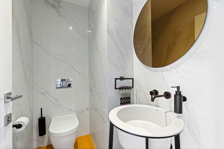 Photo of property in Butel Park, 15 Essex Avenue, Arrowtown, 9302