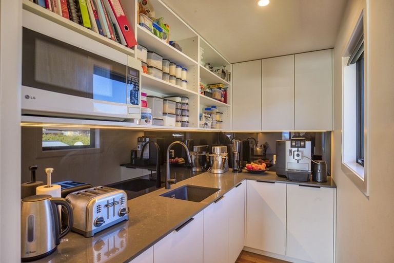 Photo of property in 156 Upton Street, Wanaka, 9305