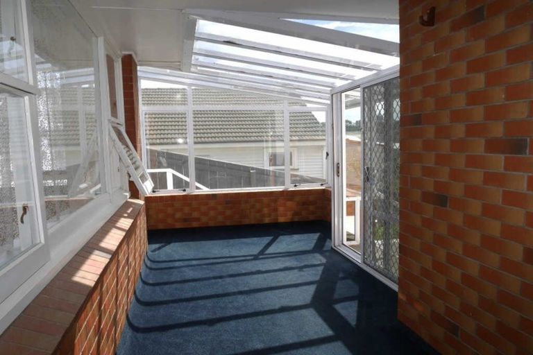 Photo of property in 12 Kowhai Grove, Raumati Beach, Paraparaumu, 5032