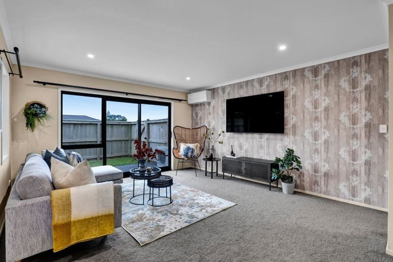 Photo of property in 40 Fernbrook Drive, Hurworth, New Plymouth, 4310