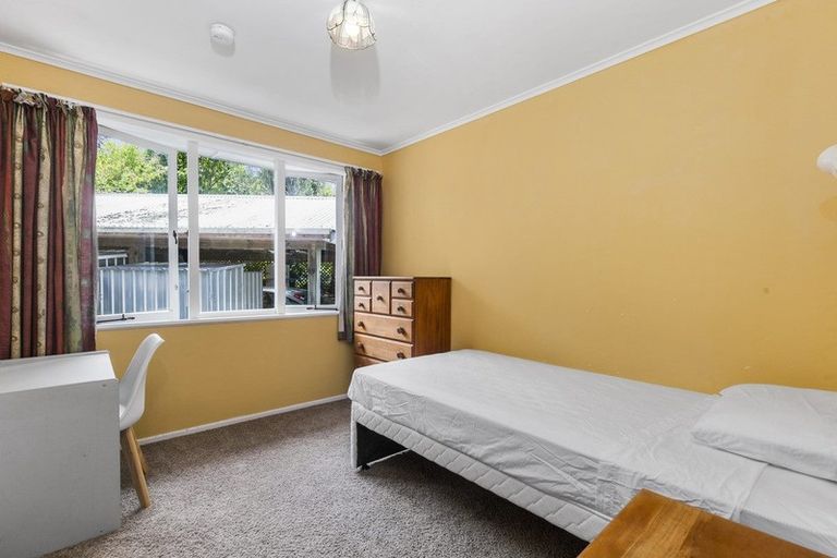 Photo of property in 68 Blakeborough Drive, Forrest Hill, Auckland, 0620