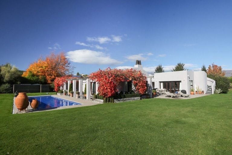 Photo of property in 20 Waimana Place, Wanaka, 9305