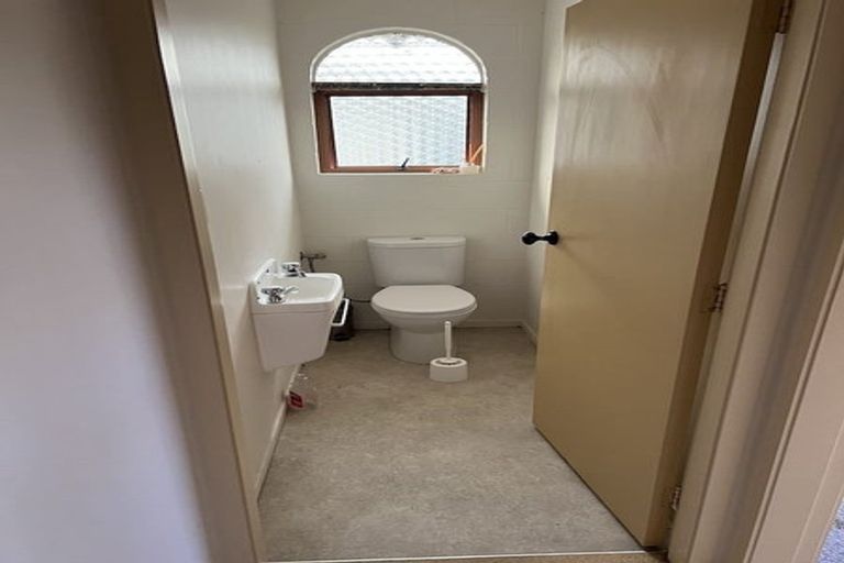 Photo of property in 3 Stuart Street, Levin, 5510