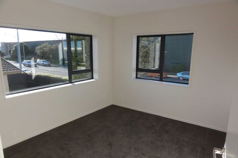 Photo of property in 80d Shakespeare Road, Waltham, Christchurch, 8023