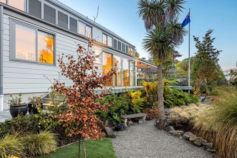 Photo of property in 12 Clifford Avenue, Merivale, Christchurch, 8014