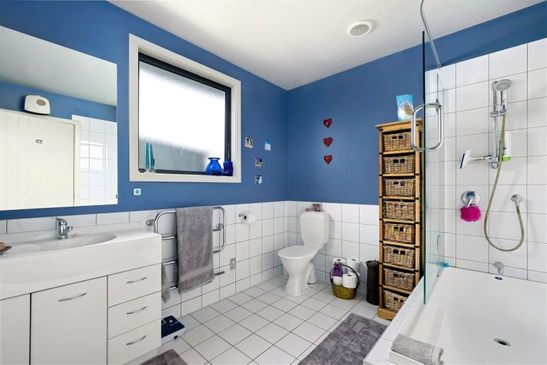 Photo of property in 25 Waenga Drive, Cromwell, 9310