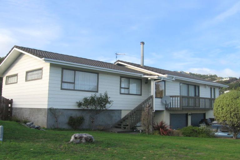 Photo of property in 19 Tweed Road, Papakowhai, Porirua, 5024