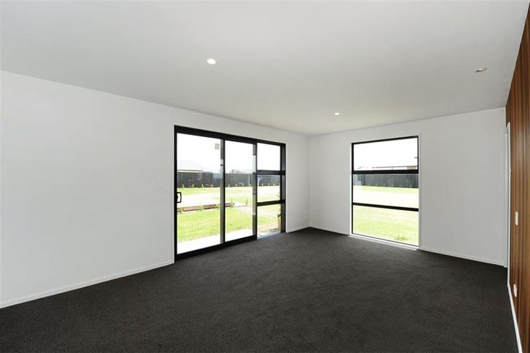 Photo of property in 20 Barewood Grove, West Melton, 7618