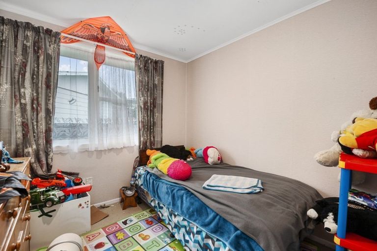 Photo of property in 82 Aotea Crescent, Tokoroa, 3420