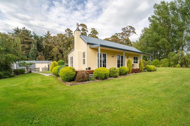 Photo of property in 693 Pleasant Point Highway, Levels, Timaru, 7975