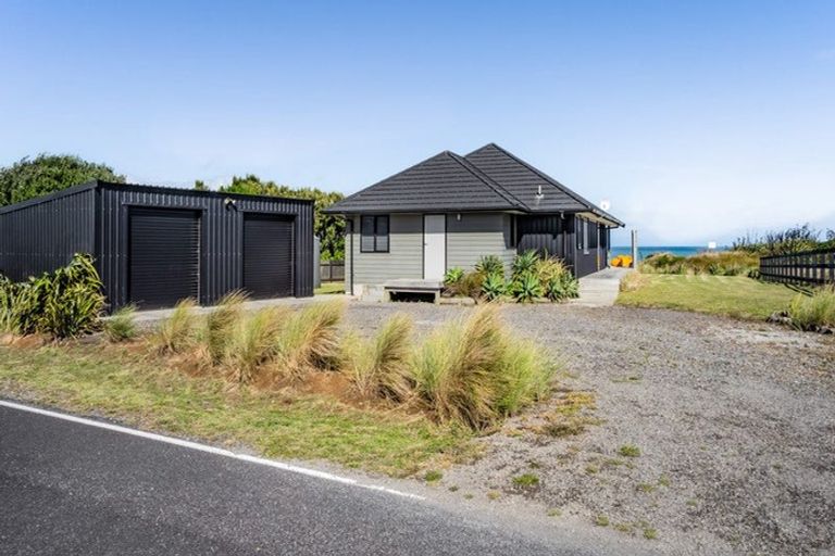 Photo of property in 288 Tai Road, Opunake, 4681