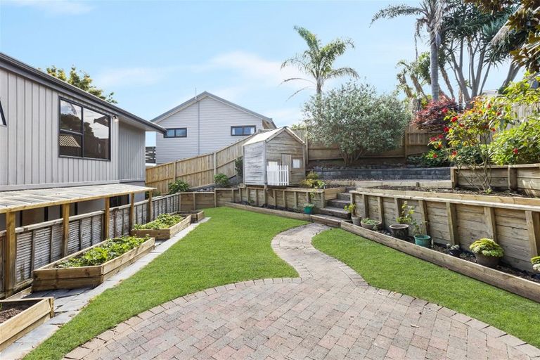 Photo of property in 7 Kaanapali Place, Wattle Downs, Auckland, 2103