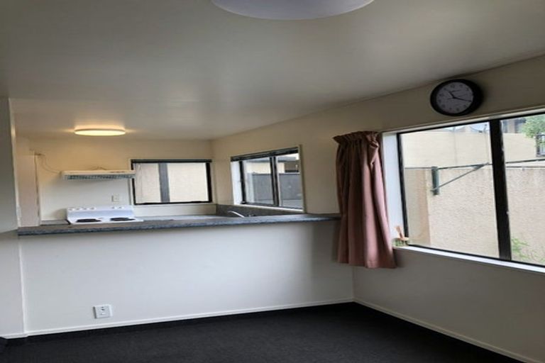 Photo of property in 4/10 Dilworth Street, Riccarton, Christchurch, 8011