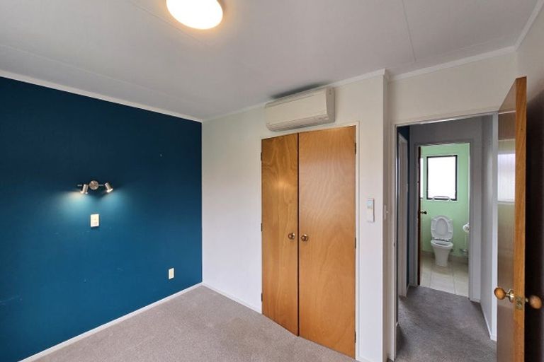 Photo of property in 42 Ryan Crescent, Greenmeadows, Napier, 4112
