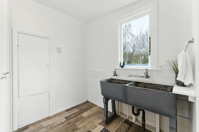 Photo of property in 9 Sydney Place, Whanganui, 4500