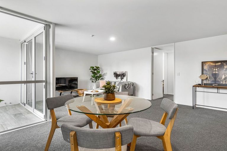 Photo of property in 17/15 Peterborough Street, Christchurch Central, Christchurch, 8013