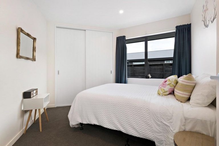 Photo of property in 9 Wren Street, Albert Town, Wanaka, 9305