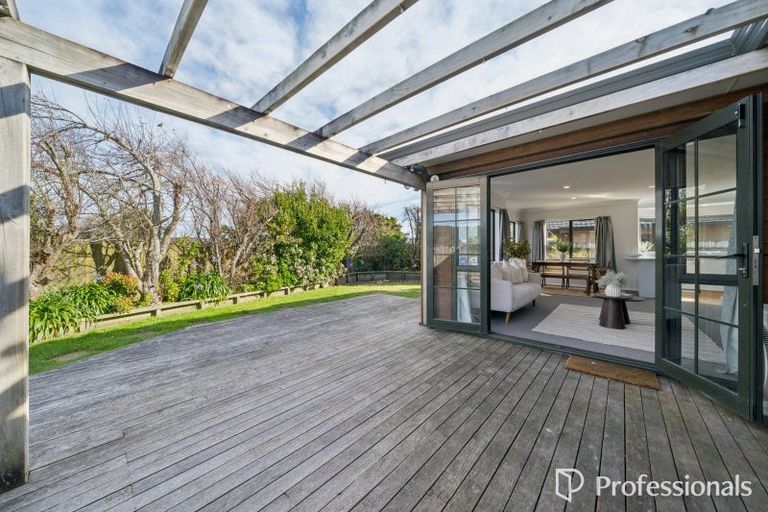 Photo of property in 87 Leighton Avenue, Waiwhetu, Lower Hutt, 5010