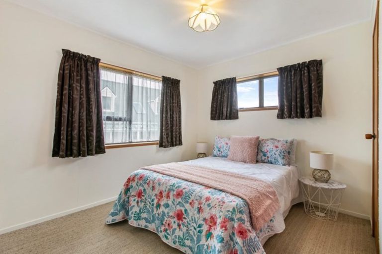 Photo of property in 34 Zealandia Road, Manly, Whangaparaoa, 0930