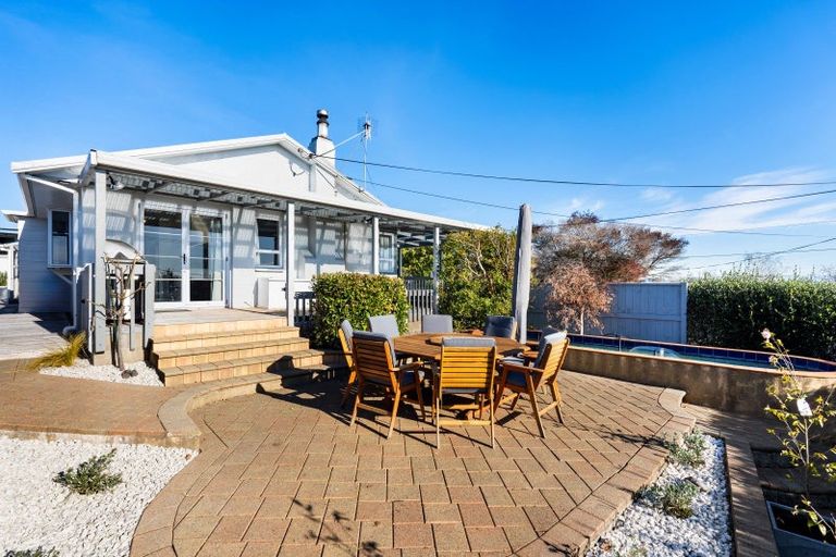 Photo of property in 25 Given Street, Havelock North, 4130