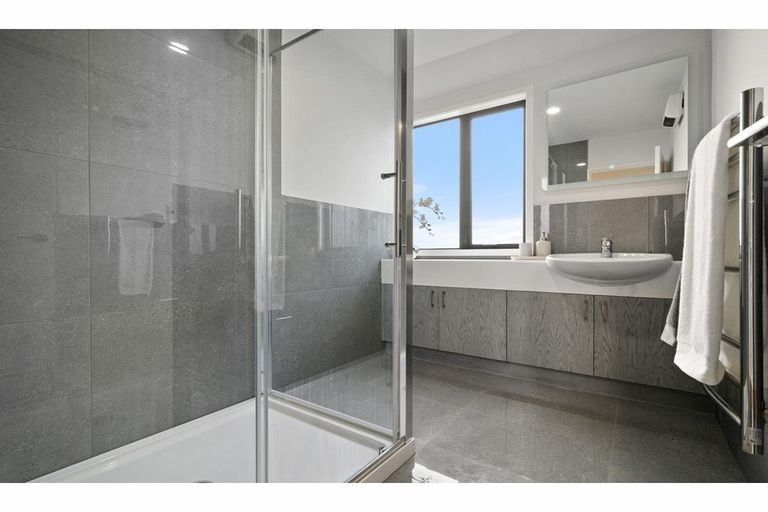 Photo of property in 1 Kyle Street, Riccarton, Christchurch, 8011