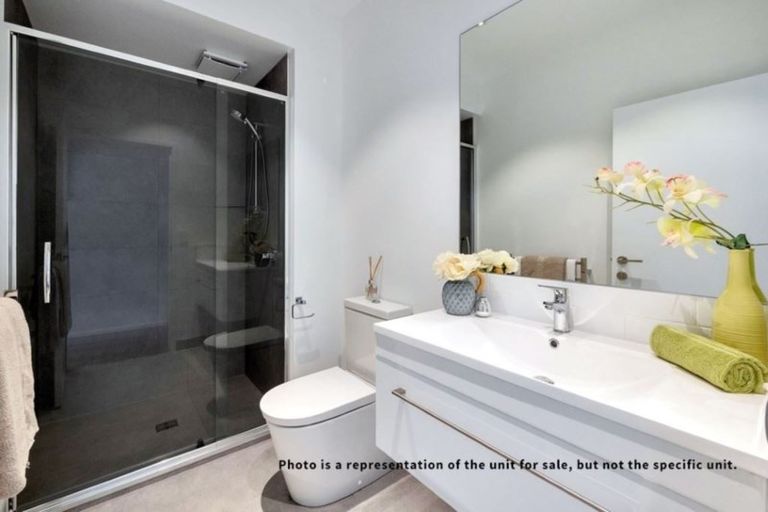 Photo of property in 8/27 Dida Park Drive, Kumeu, 0810