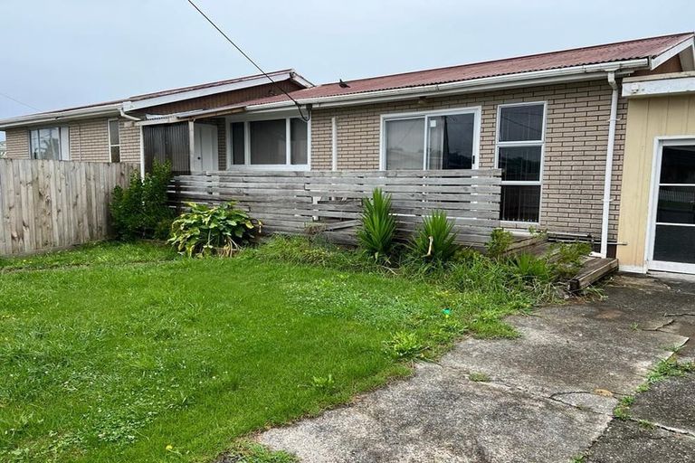 Photo of property in 49 Doment Crescent, Orewa, 0931