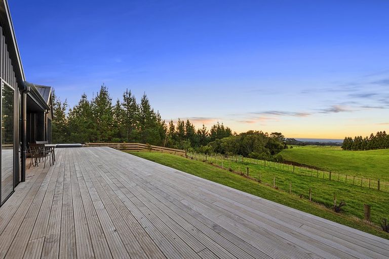 Photo of property in 1640 Mangorei Road, Mangorei, New Plymouth, 4371