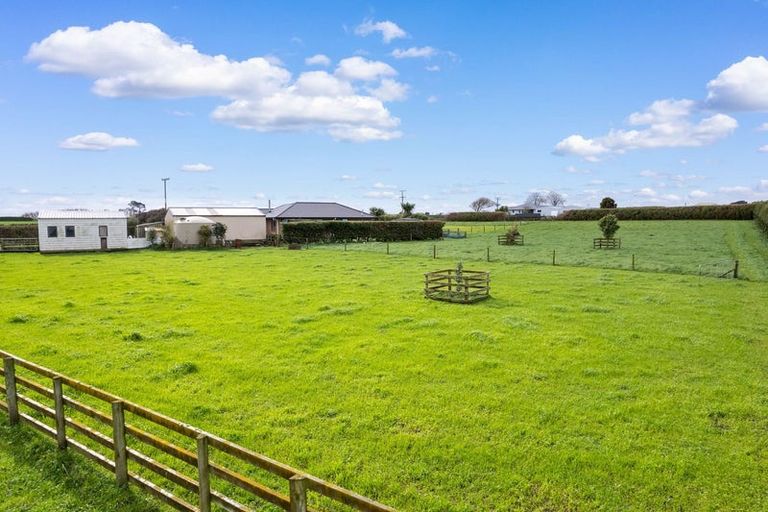 Photo of property in 170 Katene Road, Normanby, Hawera, 4675