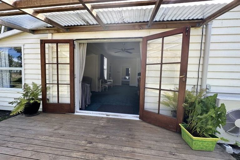 Photo of property in 82 Lower Lake Road, Leeston, 7683