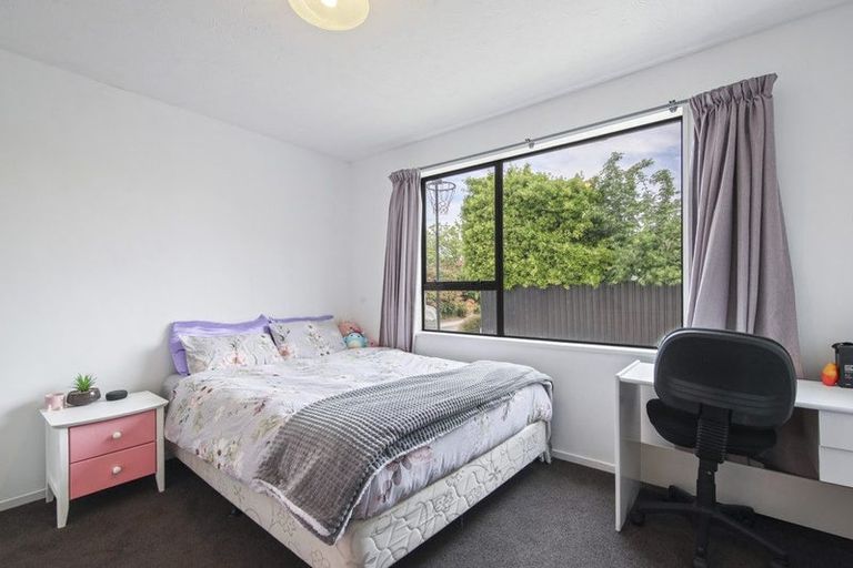 Photo of property in 7a Factory Road, Belfast, Christchurch, 8051