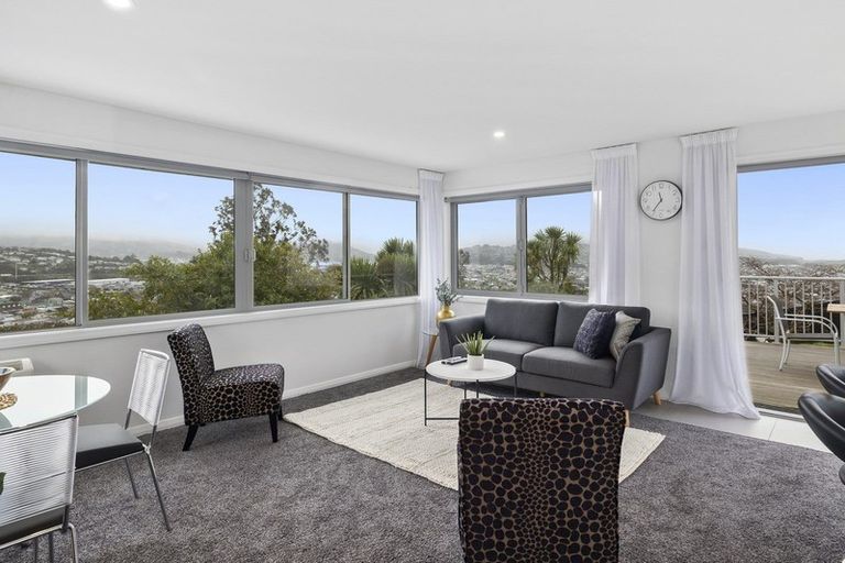 Photo of property in 75 Easther Crescent, Kew, Dunedin, 9012