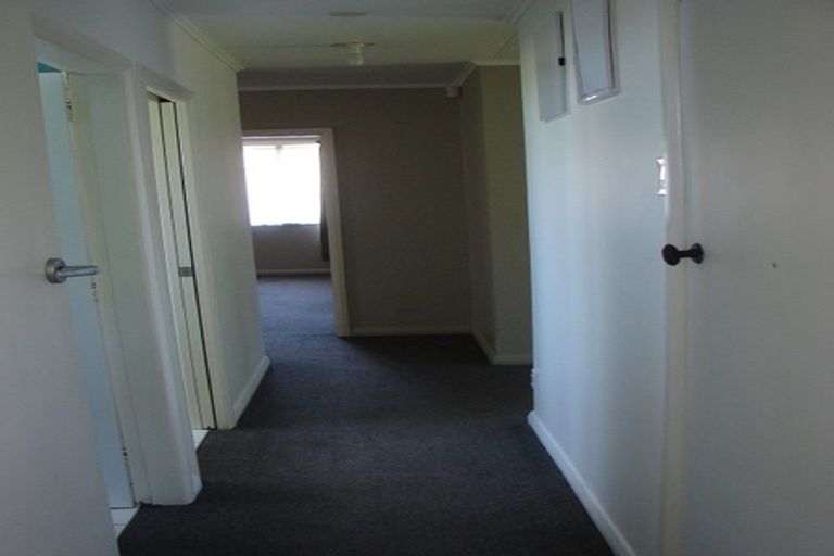 Photo of property in 39 Kenney Crescent, Fairfield, Hamilton, 3214