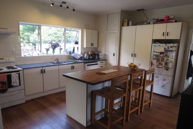 Photo of property in 498 Hinemoa Valley Road, Kaitawa, Pahiatua, 4981