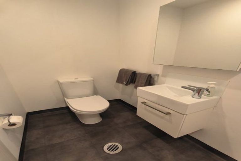 Photo of property in 303/160d Hobsonville Point Road, Hobsonville, Auckland, 0616