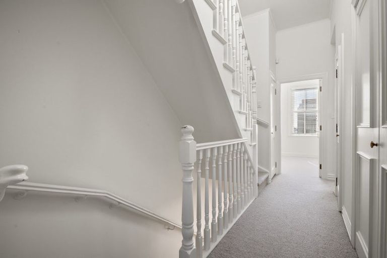 Photo of property in Domain Terraces, 1w George Street, Newmarket, Auckland, 1023