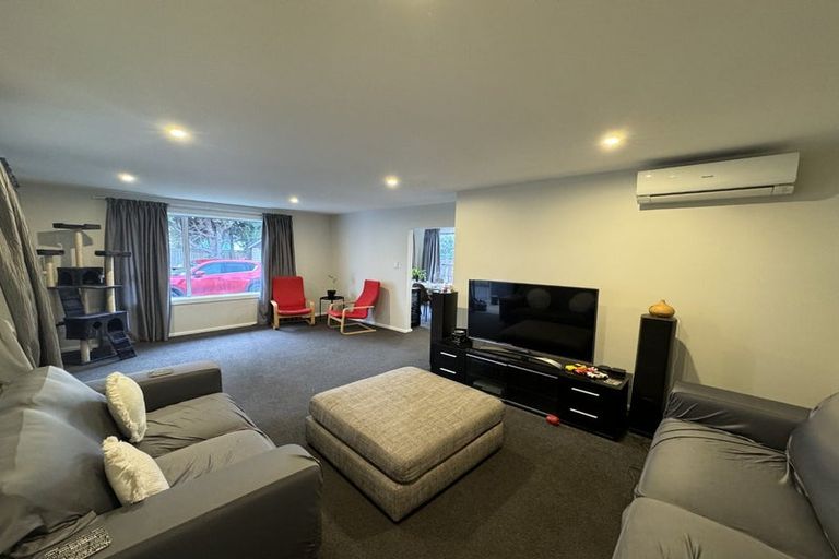 Photo of property in 38 Fenhall Street, Russley, Christchurch, 8042